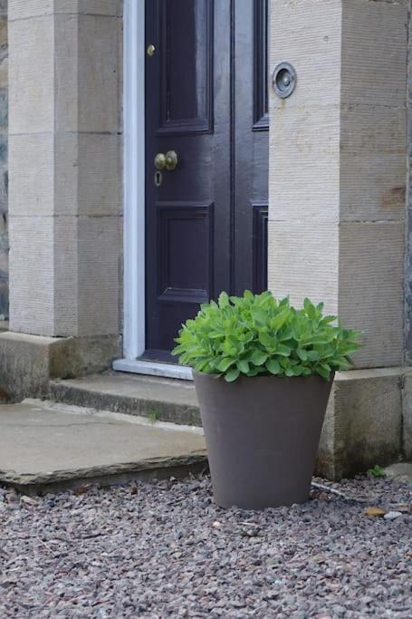 Stylish Scottish Manor, Coillemore House Kyle of Lochalsh Exterior photo
