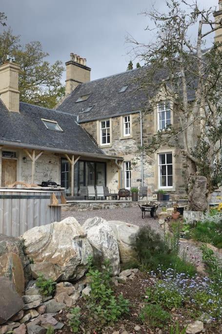 Stylish Scottish Manor, Coillemore House Kyle of Lochalsh Exterior photo